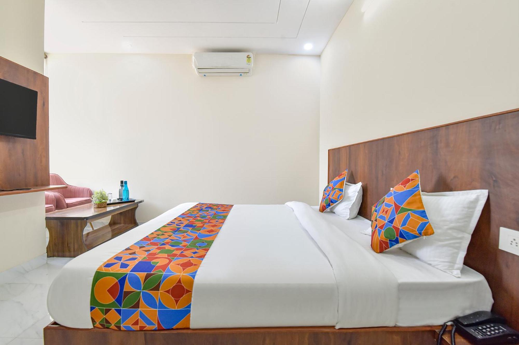 Fabhotel Lavish Palace Jaipur Bagian luar foto