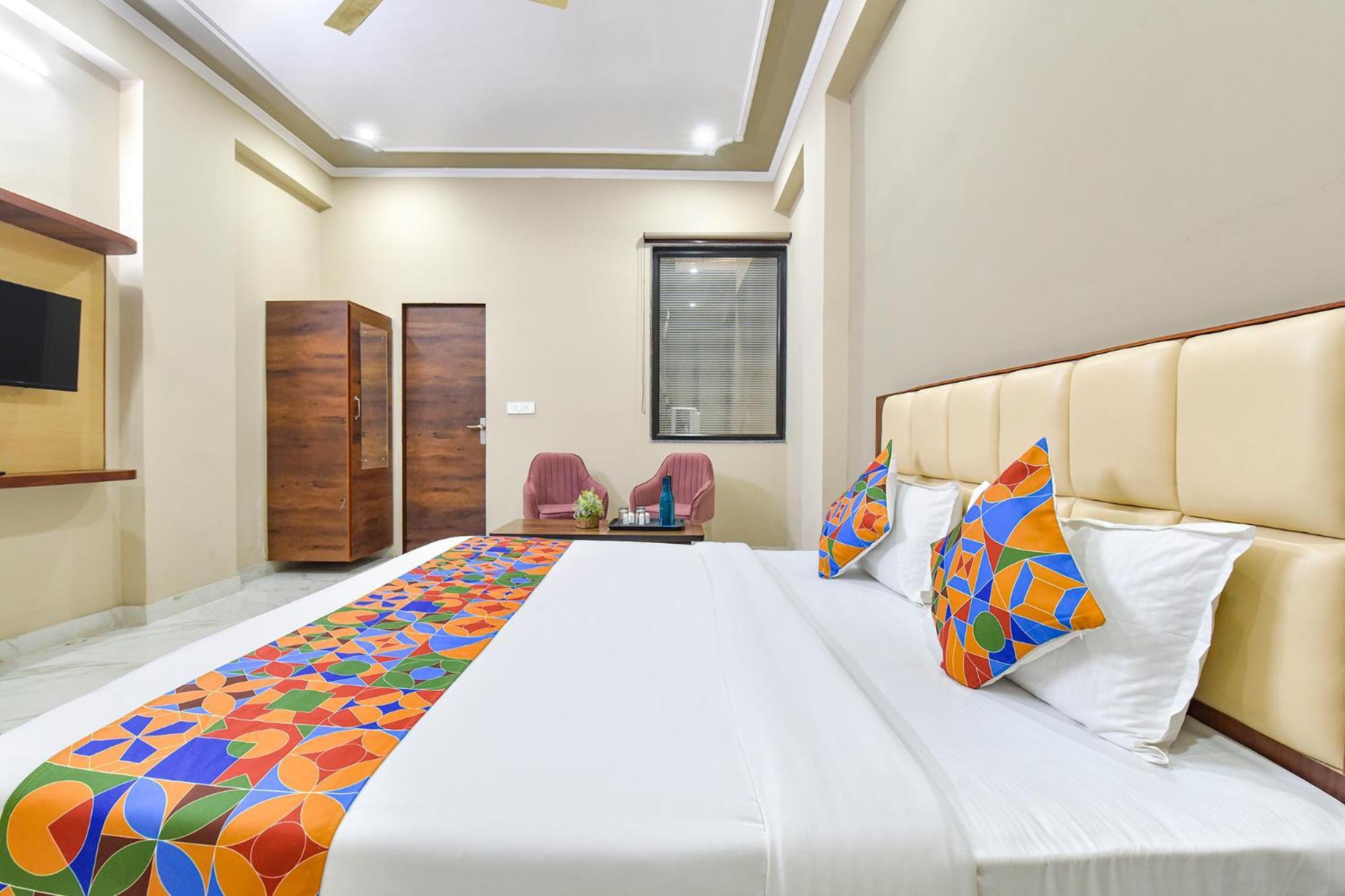 Fabhotel Lavish Palace Jaipur Bagian luar foto