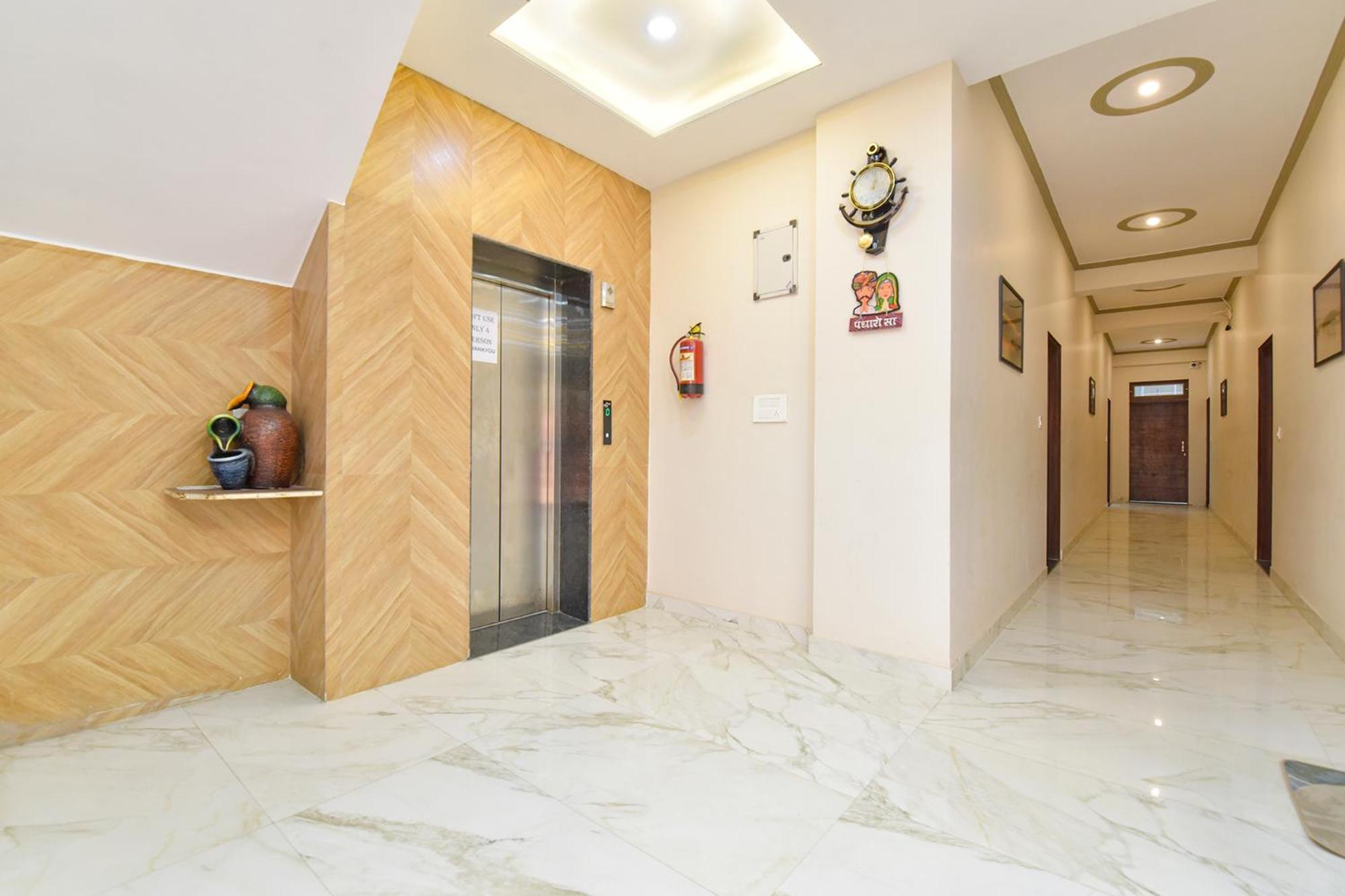 Fabhotel Lavish Palace Jaipur Bagian luar foto
